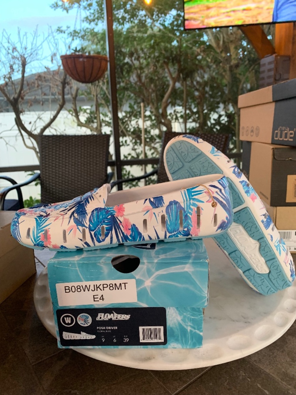 Floafers Posh Driver Women's Loafers Floral Blue Size 9 New w/ Box